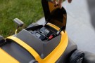 Batteridrevet gressklipper Collector 136e Kit + kantklipper og 2 batterier thumbnail